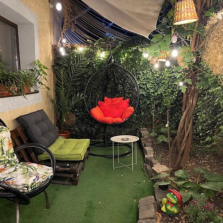 City Garden Apartments Bukares Bagian luar foto