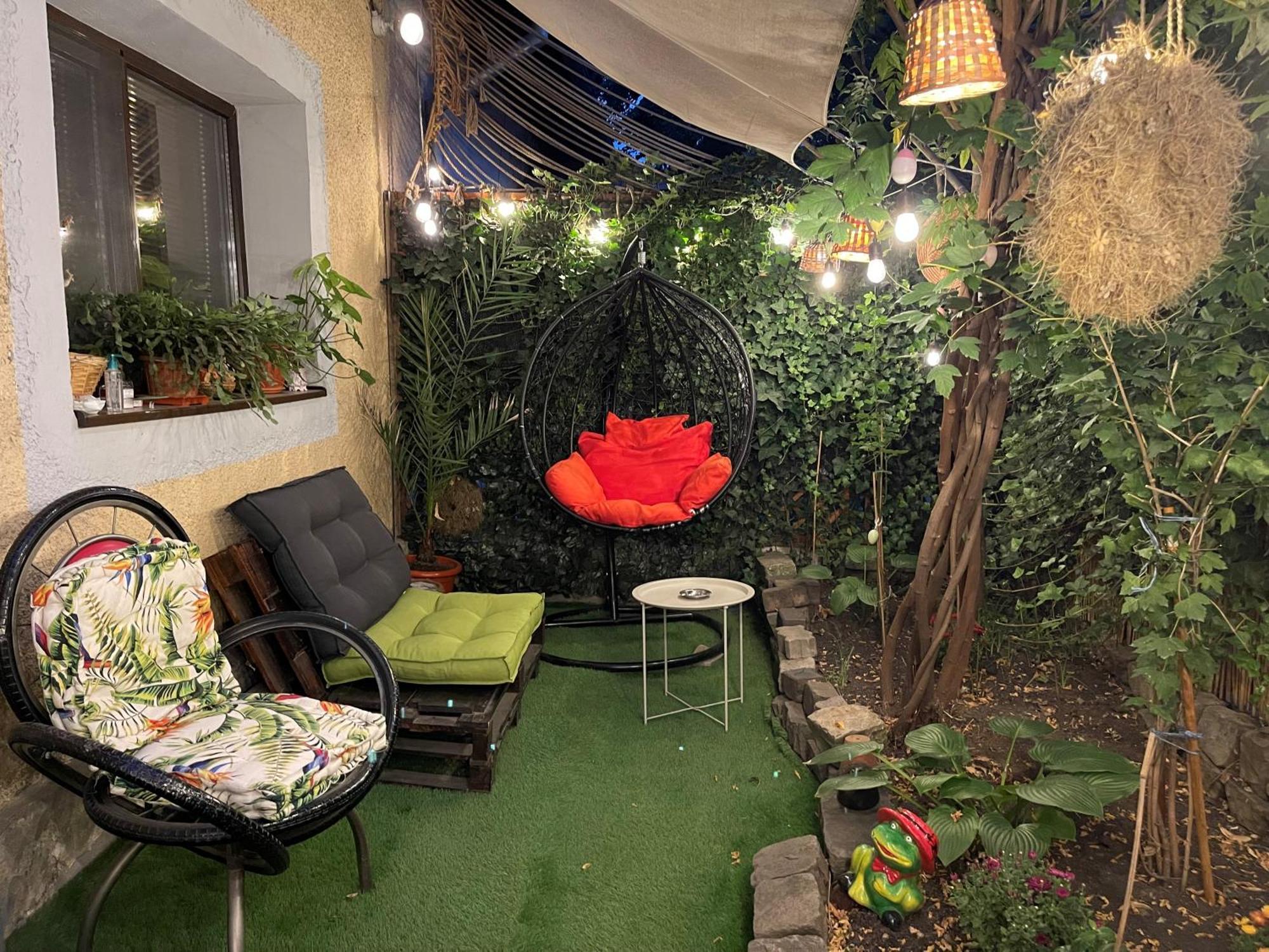 City Garden Apartments Bukares Bagian luar foto
