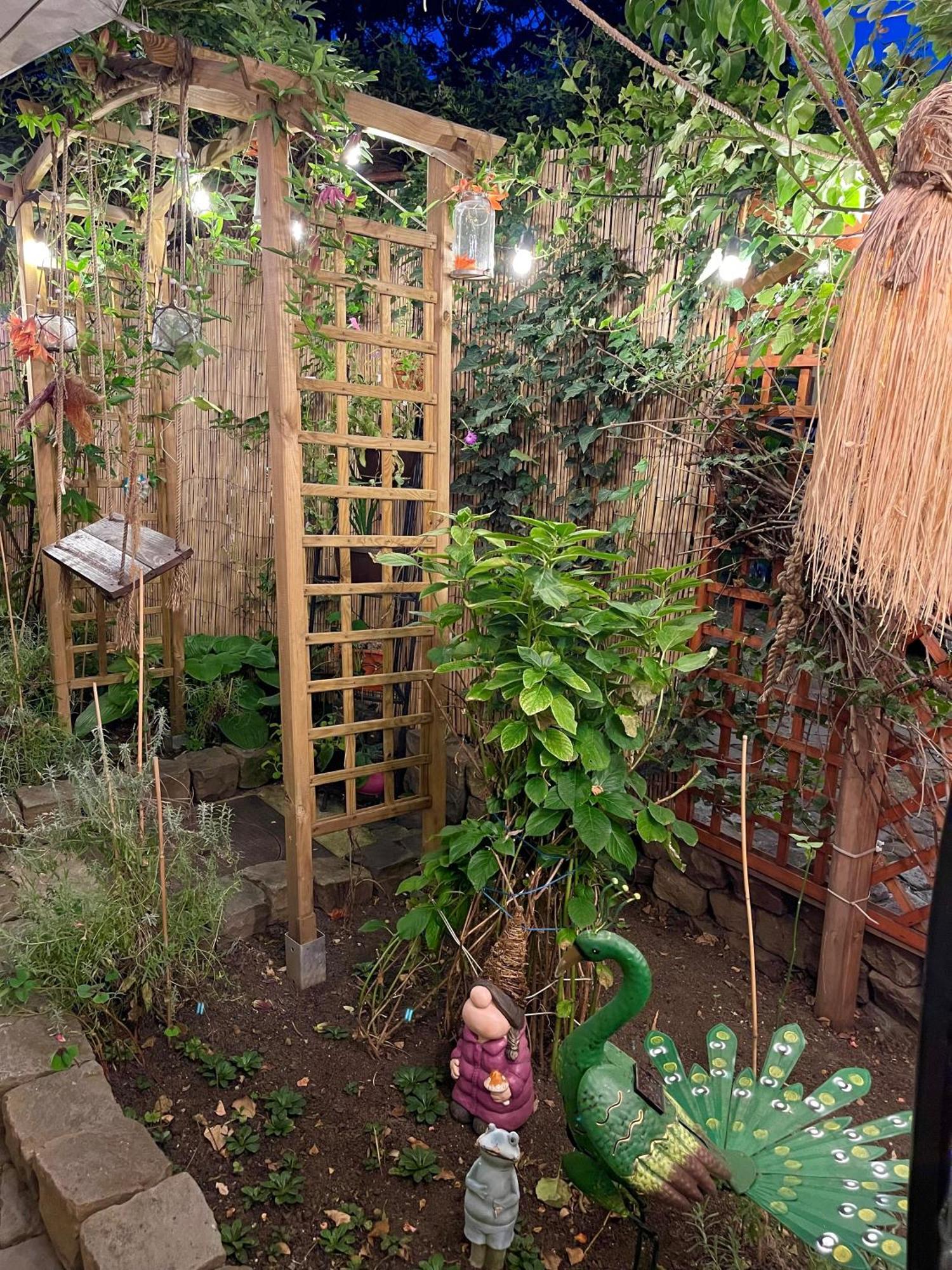 City Garden Apartments Bukares Bagian luar foto