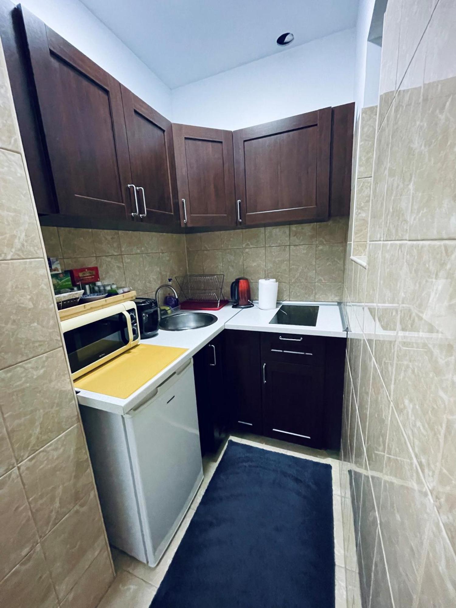 City Garden Apartments Bukares Bagian luar foto