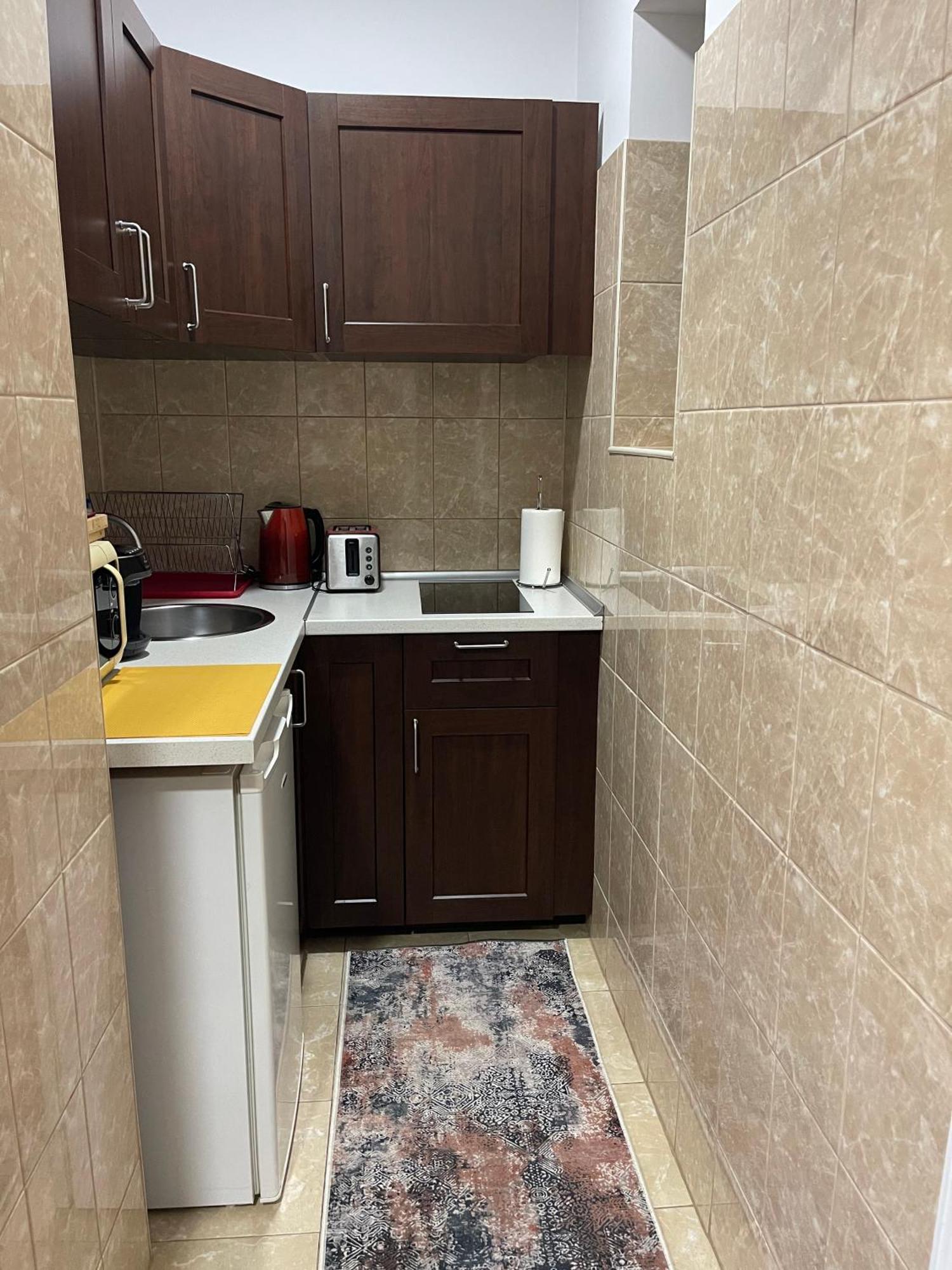 City Garden Apartments Bukares Bagian luar foto